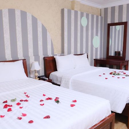 Cosmo Central Hotel Ho Chi Minh Exteriör bild