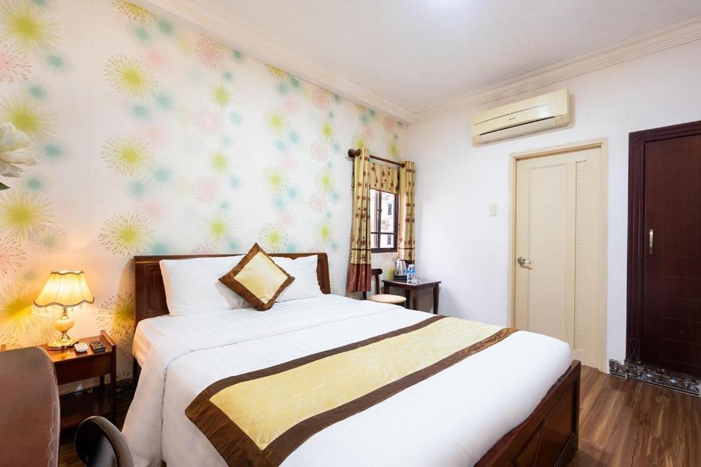 Cosmo Central Hotel Ho Chi Minh Exteriör bild