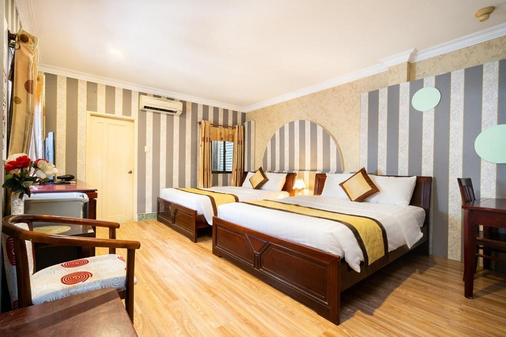 Cosmo Central Hotel Ho Chi Minh Exteriör bild