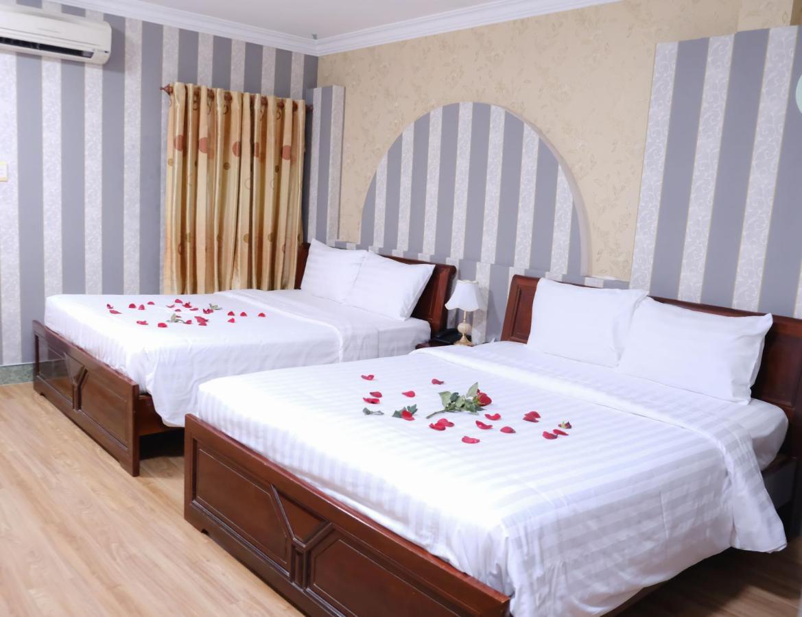 Cosmo Central Hotel Ho Chi Minh Exteriör bild