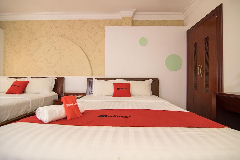Cosmo Central Hotel Ho Chi Minh Exteriör bild